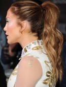 Jennifer-Lopez-American-Idol-XIV-Finalist-Party-8