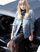 Jessica-Hart-at-Bondi-Beach-for-Photoshoot-12