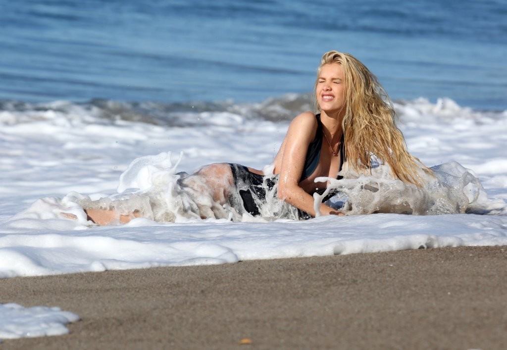 Kat-Torres-138-Water-Photoshoot-Malibu-14