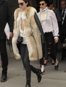Kendall-Jenner-Chanel-Fashion-Show-1