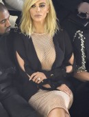 Kim-Kardashian-Lanvin-Fashion-Show-Paris-1
