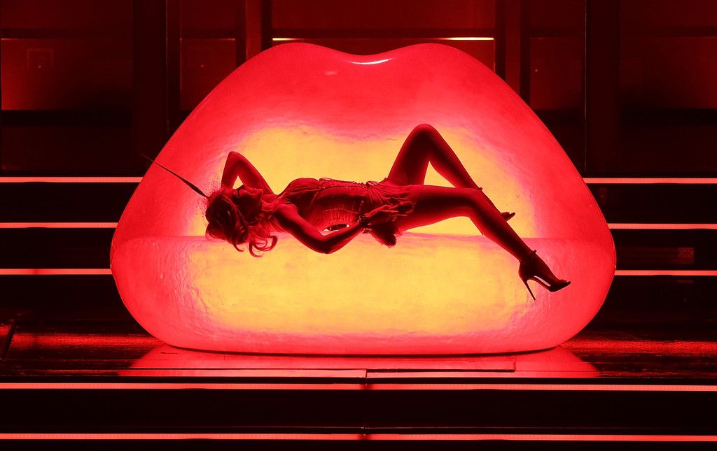 Kylie-Minogue-Performing-in-Sydney-9