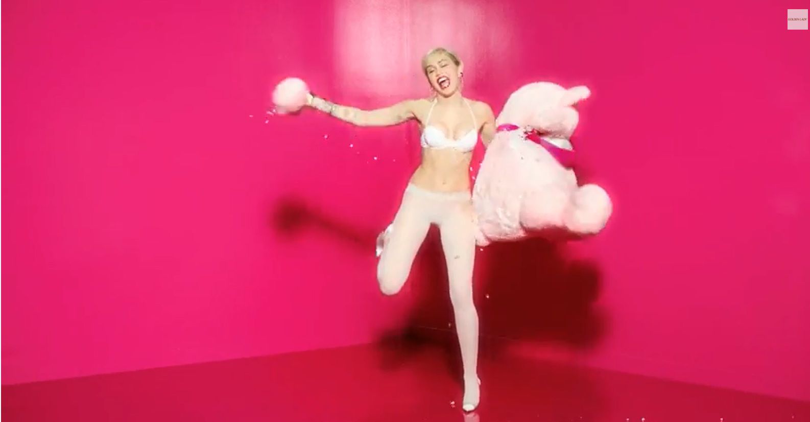 Miley-Cyrus-Golden-Lady-Leggings-Photoshoot-11