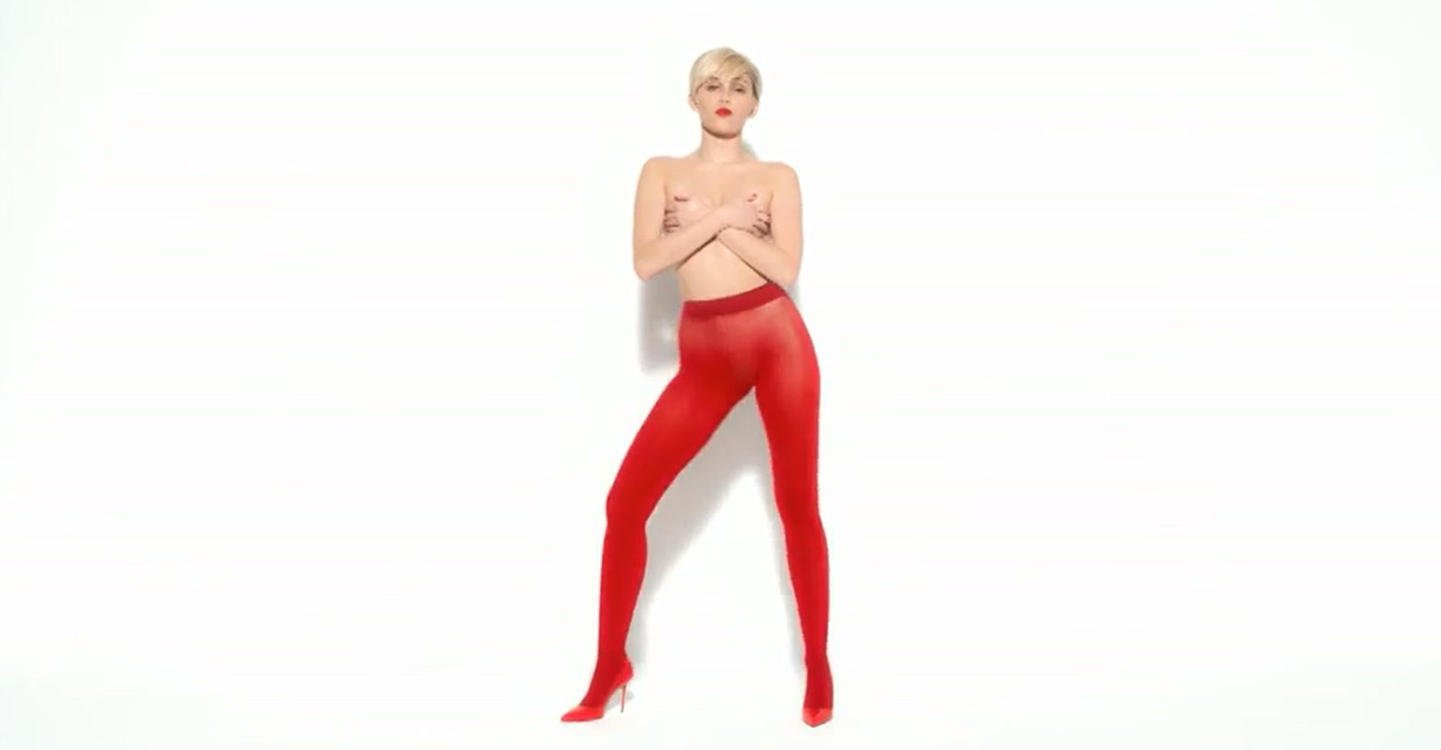 Miley-Cyrus-Golden-Lady-Leggings-Photoshoot-13