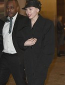 Miley-Cyrus-Tibet-House-Benefit-Concert-9