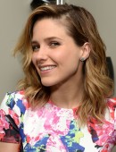 Sophia-Bush-Michael-Simon-Photoshoot-in-Chicago-5