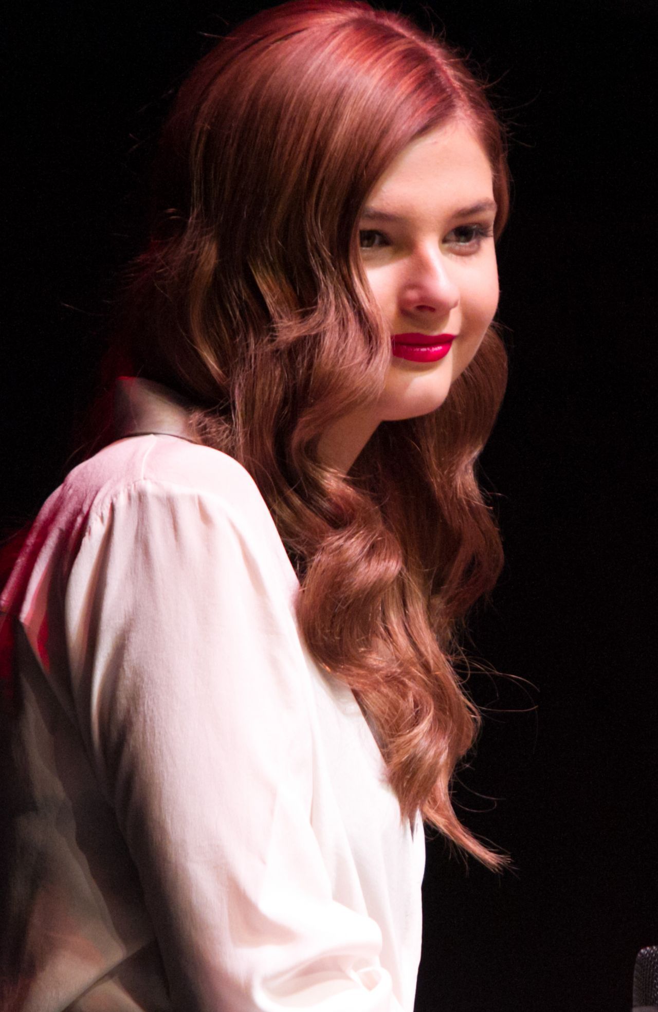 Stefanie-Scott-Insidious-Chapter-3-Trailer-Launch-Event-in-Miami-Beach-11