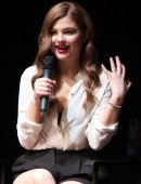 Stefanie-Scott-Insidious-Chapter-3-Trailer-Launch-Event-in-Miami-Beach-9