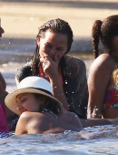 Chrissy-Teigen-in-Bikini-8