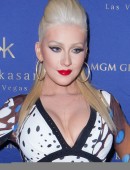 Christina-Aguilera-Hakkasan-Nightclub's-2nd-Year-Anniversary-Party-in-Las-Vegas-6