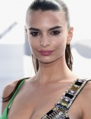 Emily-Ratajkowski-2015-MTV-Movie-Awards-LA-9