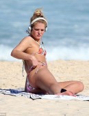 Erin-Heatherton-in-Bikini-Sydney-2