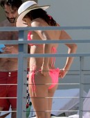 Eva-Longoria-Bikini-Candids-in-Miami-14