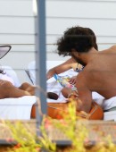 Eva-Longoria-Poolside-Miami-5