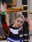 Gigi-Hadid-in-Orange-Skirt-5