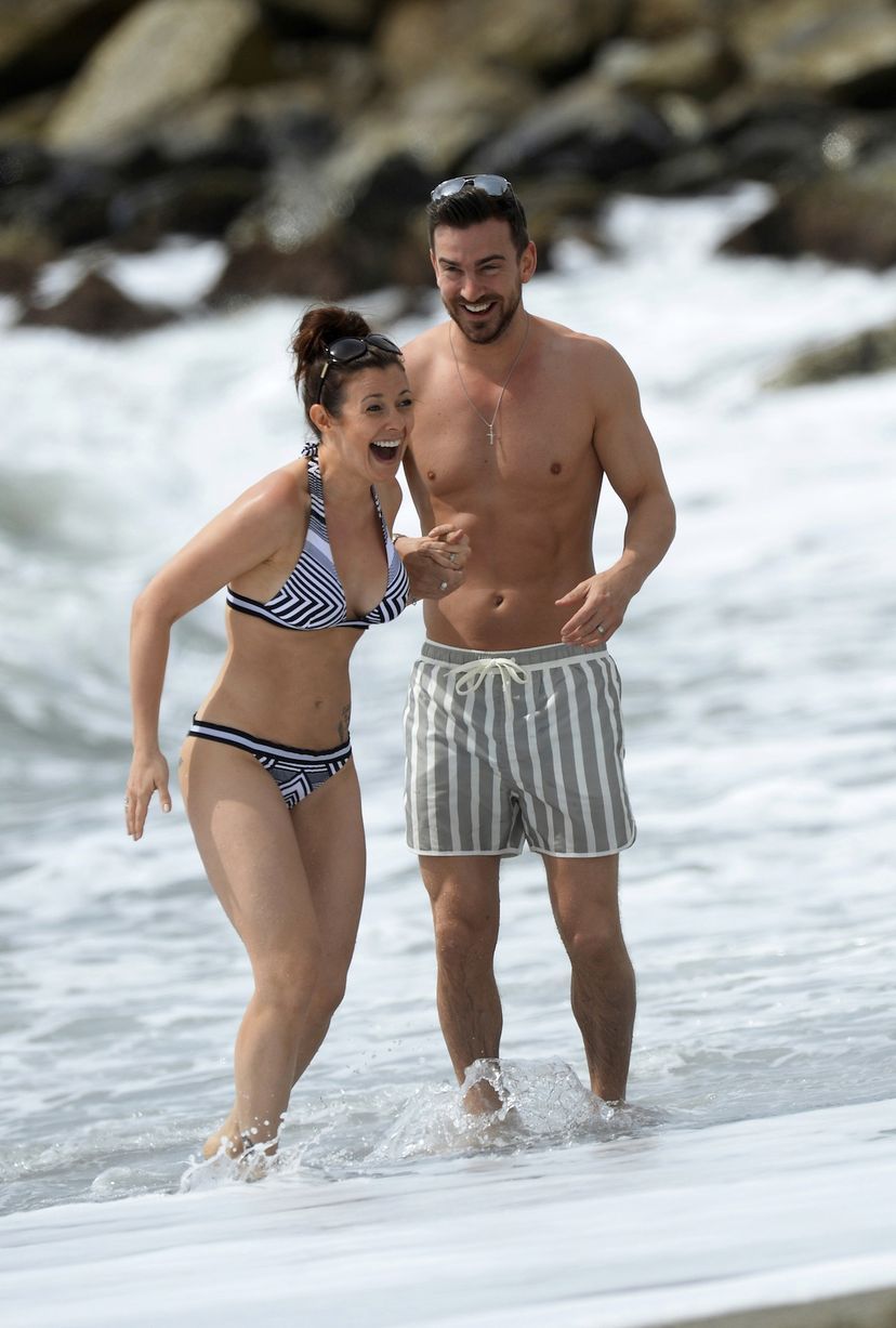 Kym-Marsh-in-Bikini-4
