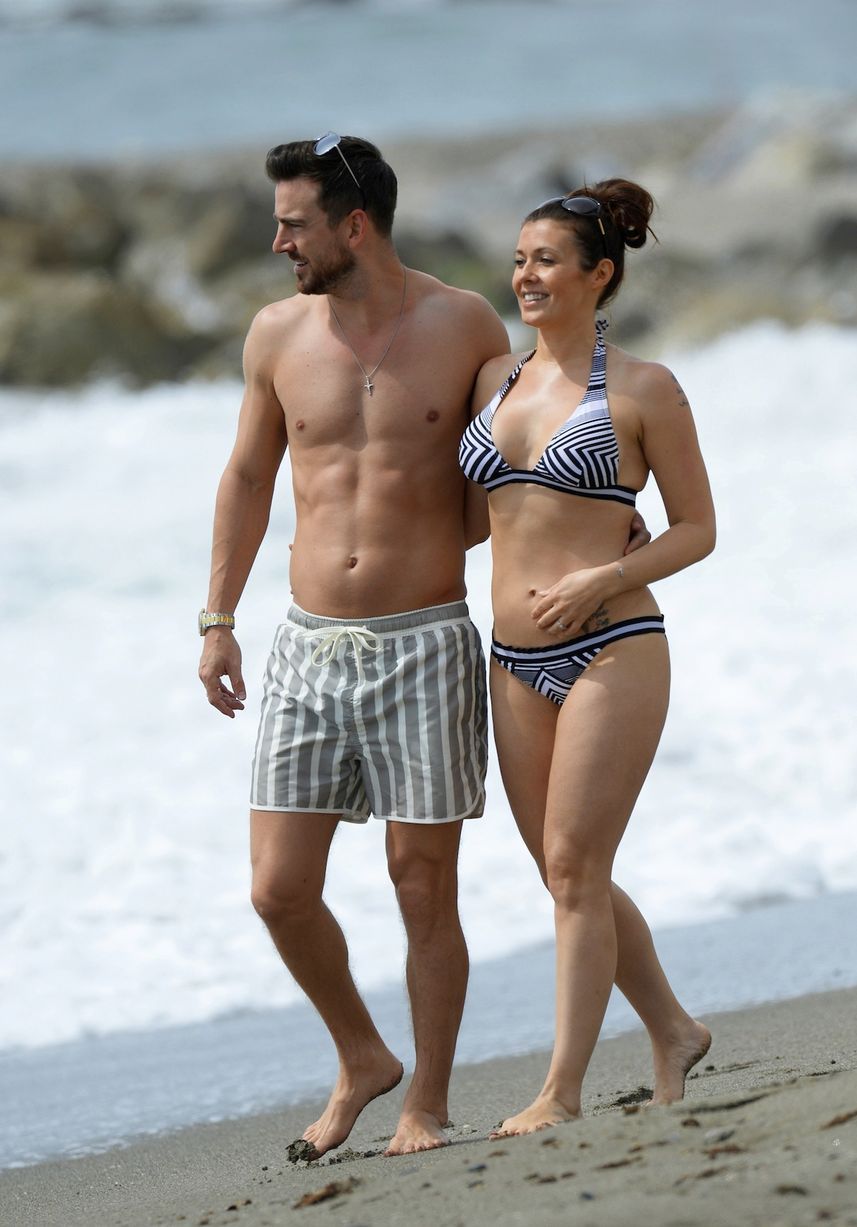 Kym-Marsh-in-Bikini-7