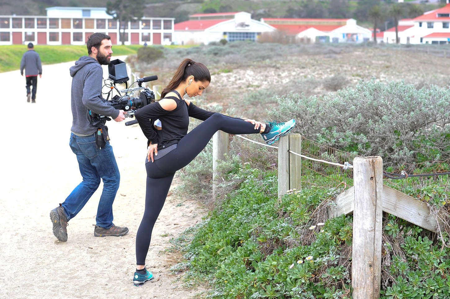 Roselyn-Sanchez-Golden-Gate-National-Recreation-Area-in-San-Francisco-2