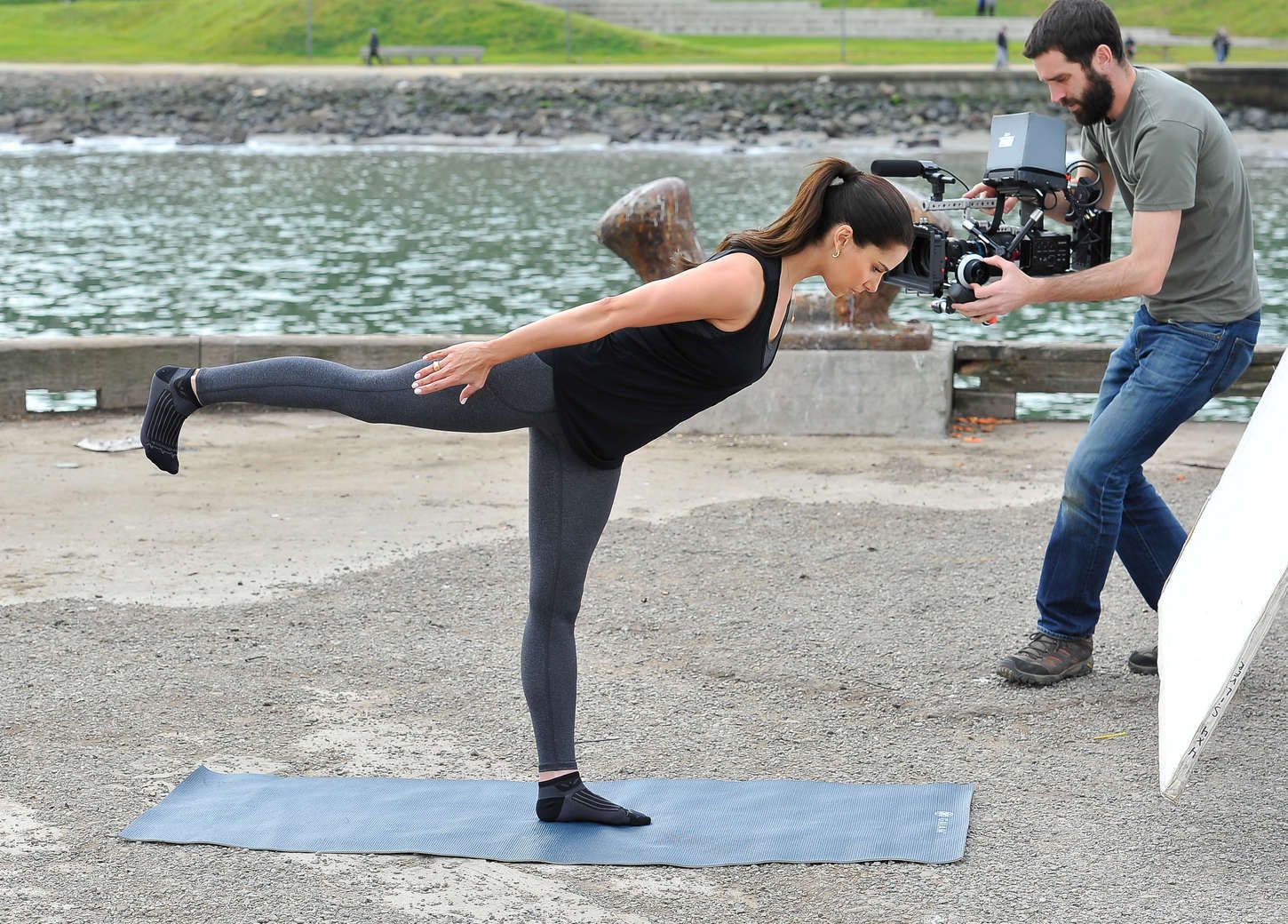 Roselyn-Sanchez-Golden-Gate-National-Recreation-Area-in-San-Francisco-4