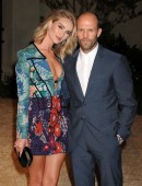Rosie-Huntington-Whiteley-Burberry-London-in-LA-Event-3