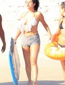 Selena-Gomez-in-Bikini-8