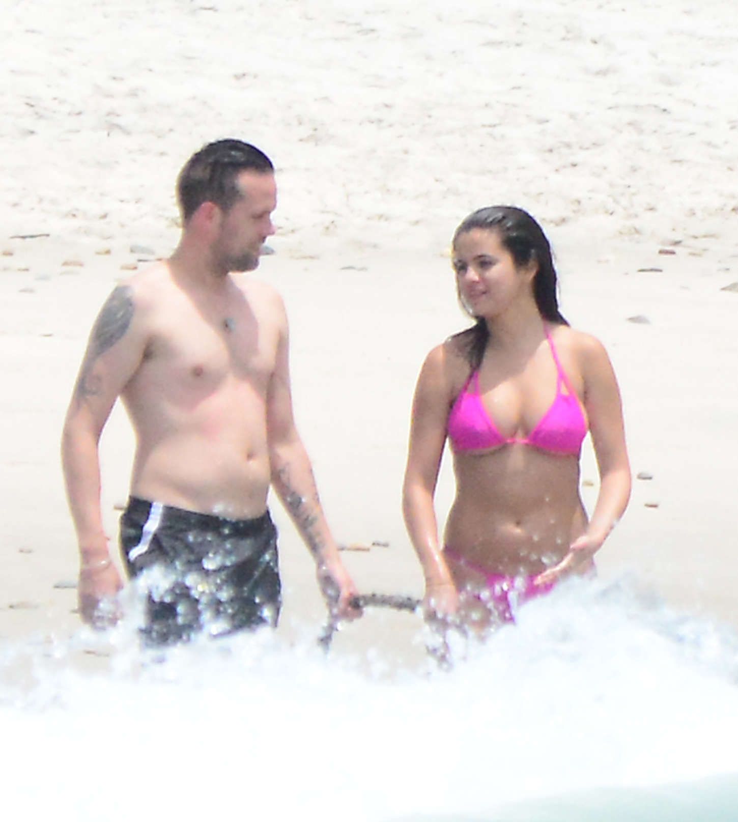 Selena-Gomez-in-Pink-Bikini-in-Mexico-4