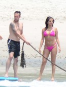 Selena-Gomez-in-Pink-Bikini-in-Mexico-7