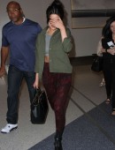 Selena-Gomez-in-Red-Tights-6
