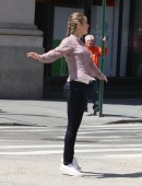 Brie-Larson-Set-Basmati-Blues-NY-3