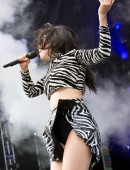 Charli-XCX-701