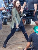 Elizabeth-Olsen-on-the-Set-of-Captain-America-Civil-War-in-Atlanta-1