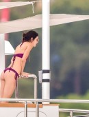 Kendall-Jenner-and-Gigi-Hadid-4