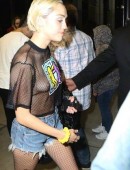 Miley-Cyrus-Out-and-About-in-NY-208