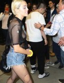 Miley-Cyrus-Out-and-About-in-NY-209