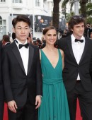 Natalie-Portman-at-the-Premiere-of-Sicario-in-Cannes-7