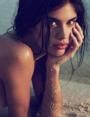 Sara-Sampaio-Harpers-Bazaar-UK-June-2015-2