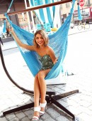 Sarah-Hyland-Hawaiian-Tropic-Escape-Event-NY-3