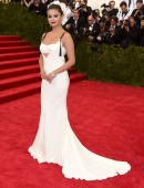 Selena-Gomez-China-Through-The-Looking-Glass-Costume-Institute-Gala-in-NY-2