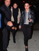Selena-Gomez-and-Vanessa-Hudgens-Out-for-Dinner-in-NYC-3