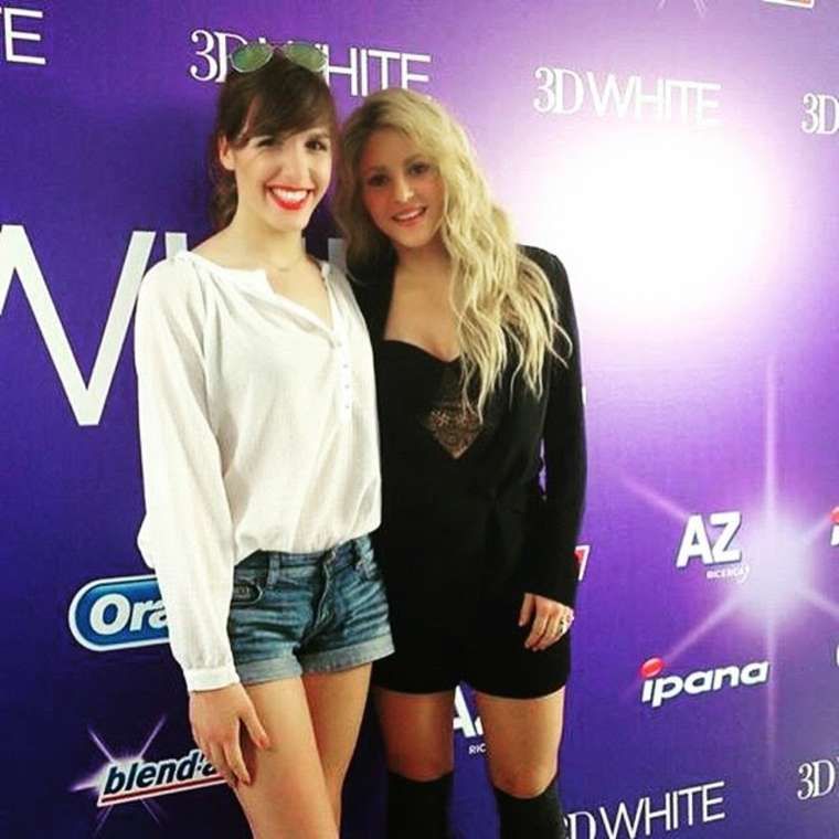 Shakira-European-Launch-of-Oral-B-3D-White-Whitestrips-2