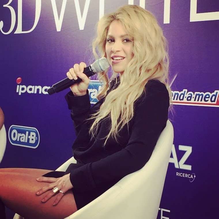 Shakira-European-Launch-of-Oral-B-3D-White-Whitestrips-8