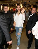 Zendaya-Coleman-at-Material-Girl-Summer-Collection-Launch-in-Costa-1