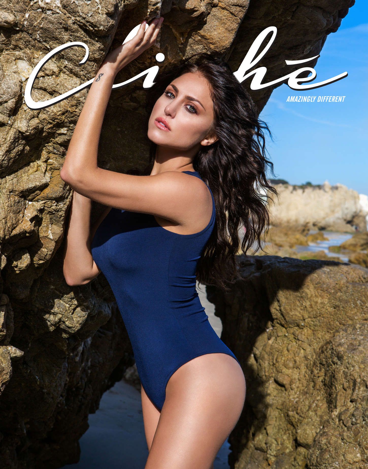 Cassie-Scerbo-Cliche-Magazine-2015-1