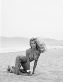 Charlotte-McKinney-456