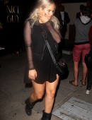 Debby-Ryan-Leaving-The-Nice-Guy-in-West-Hollywood-3