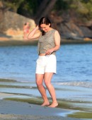 Emilia-Clarke-Me-Before-You-Set-in-Mallorca-5