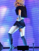 Julianne-Hough-653