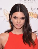 Kendall-Jenner-2015-Fragrance-Foundation-Awards-in-NYC-3