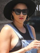 Tia-Mowry-3