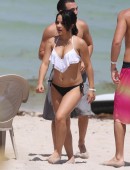 Becky-Gomez-in-Bikini-10